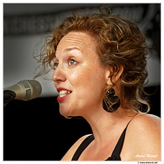 Laura-Corallini DSC 8882