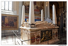 Uppsala-Cathedrale-Interieur DSC 5661