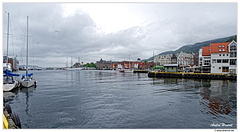 Bergen Quai-de-Bryggen Byfjorden Pano DSC 3009-12