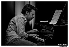 Murat-Ozturk DSC 8390 N&amp;B