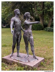 Sowjetisches-Ehrenmal-Treptow 20170629 094159