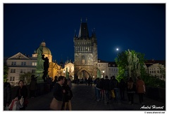 Prague-Pont-Charles-Nuit DSC 0006