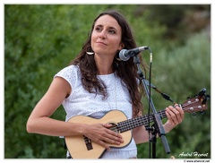 Laurence-Ilous DSC 3266