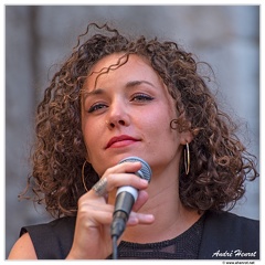 Melanie-Tobiana DSC 3508 1x1