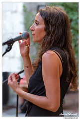 Laurence-Ilous DSC 3451