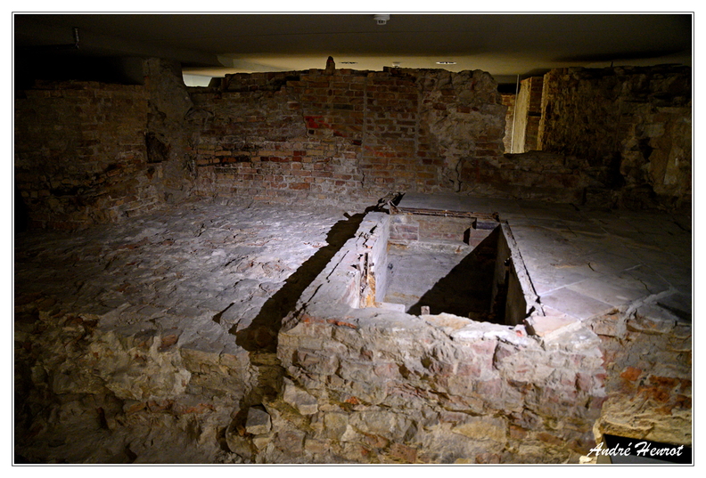 Berlin_Chateau_Sous-sol_DSC_0361.jpg
