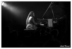 Victor-Gould DSC 9724 N&amp;B