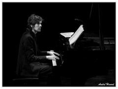 Benjamin-Schaefer DSC 9839 N&amp;B