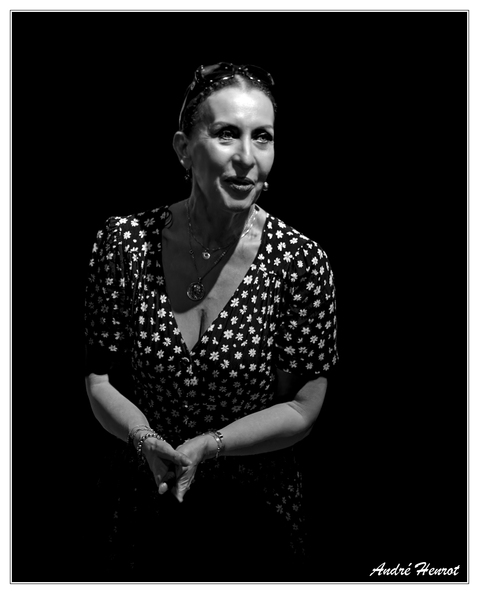 Theatre-Chanzy_Emma_DSC_3965_N&B.jpg