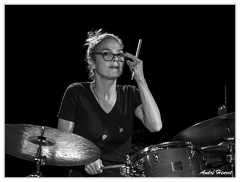 Julie-Saury DSC 4757 N&amp;B 5x4