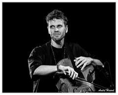 Guillaume-Latif DSC 3497 N&amp;B 5x4