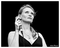 Camille-Laily DSC 0414 N&amp;B 5x4 REC 