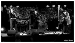 Celia-Forestier&amp;Leila-Soldevila&amp;Felicite-de-Lalande DSC 5032 N&amp;B 16x9