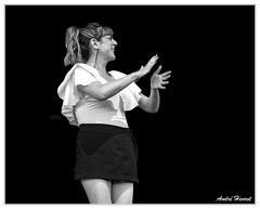 Sarah-Lenka DSC 8327 N&amp;B 5x4