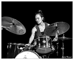 Lesley-Mok DSC 0168 N&amp;B 5x4