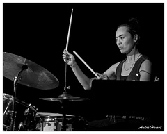 Lesley-Mok DSC 0239 N&amp;B 5x4