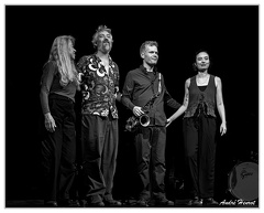 Sophia-Domancich&amp;Theo-Girard&amp;Nick-Lyons&amp;Lesley-Mok DSC 0328 N&amp;B 5x4