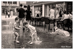 Lubeck Enfants-Jets-d-Eau DSC 2399 N&amp;B