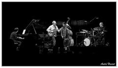 Alex-Koo&amp;Greg-Lamy&amp;Philippe-Aerts&amp;Dre-Pallemaerts DSC 7538 N&amp;B 16x9