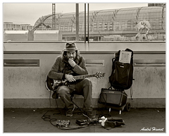 Musicien-meditatif DSC 5809 N&amp;B 5x4