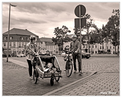 Famille DSC 2572 N&amp;B 5x4
