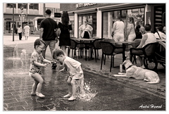 Lubeck Enfants-Jets-d-Eau DSC 2399 N&amp;B