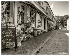 Fredrikstad Boutique DSC 2240 N&amp;B 5x4