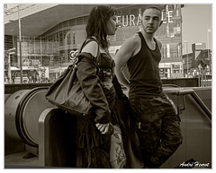 Lille-Couple-Metro DSC 2517 N&amp;B 5x4