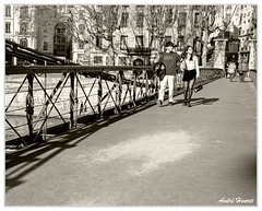 Lyon Photos-de-rue Saint-Valentin DSC 8799 N&amp;B 5x4