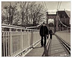 Charleville Passerelle-du-Mont-Olympe DSC 8514 N&amp;B 5x4