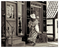 Den-Gamle-By Elegante DSC 0394 N&amp;B