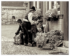 Costume-traditionnel DSC6789 N&amp;B