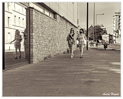 La-Covid Masque-ou-Lunettes DSC 4029 N&amp;B 5x4