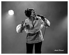 Claudia-Solal DSC 5396 N&amp;B 5x4