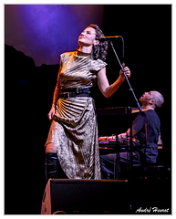 Lea-Fries&amp;Gauthier-Toux DSC 7230